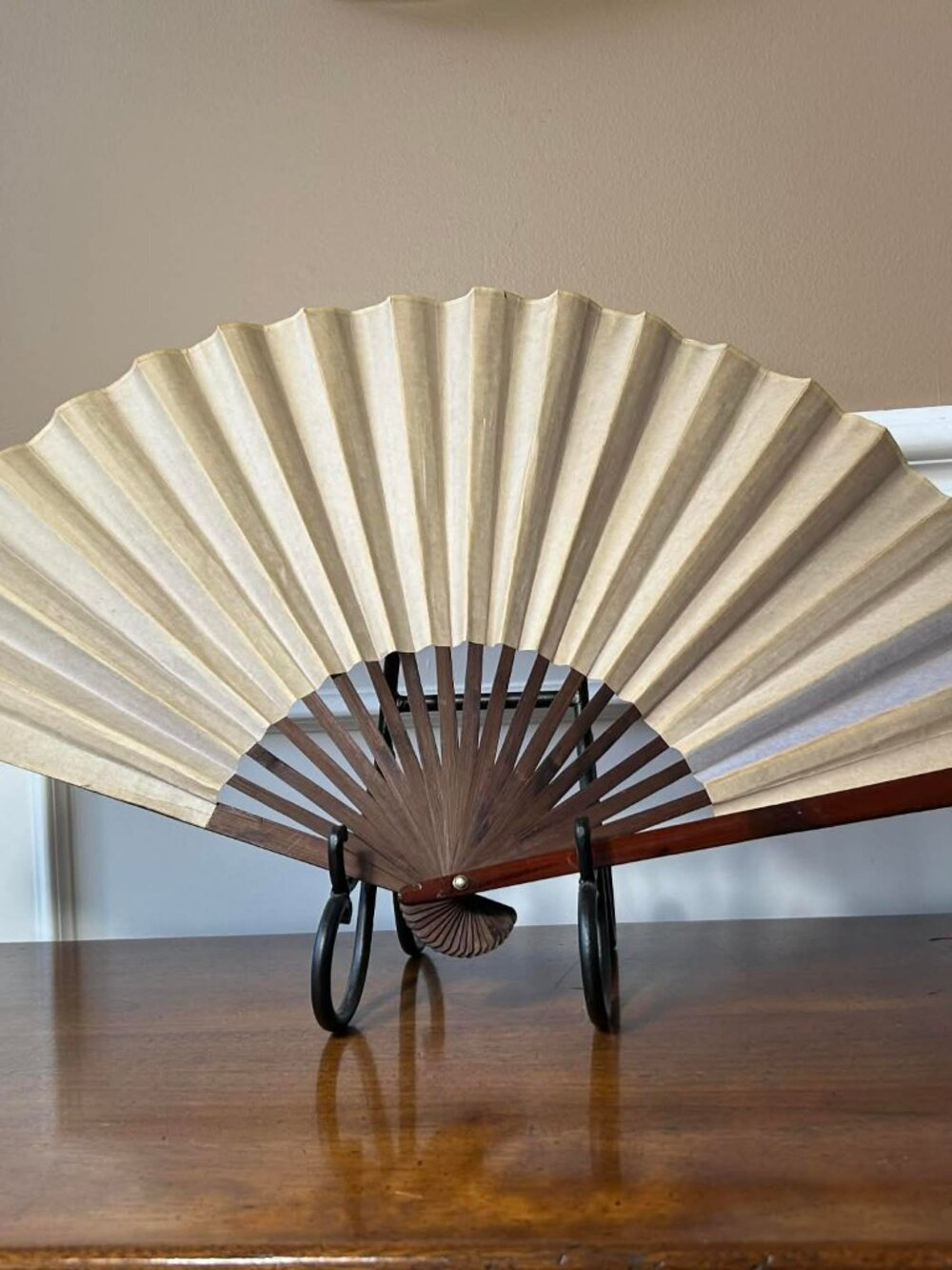 Vintage 15” mahogany and paper Sensu folding paper fan